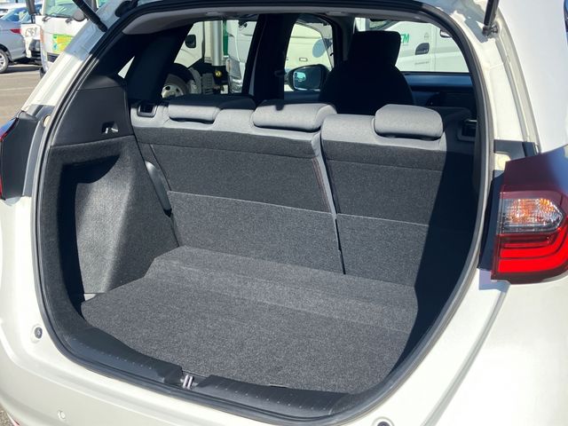HONDA FIT E:HEV 4WD 2022 Image 31