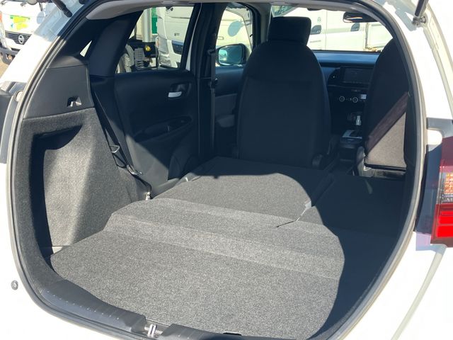 HONDA FIT E:HEV 4WD 2022 Image 31