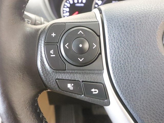 TOYOTA NOAH 2014 Image 31