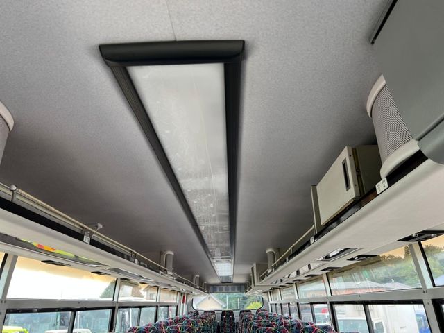 NISSAN DIESEL SPACE RUNNER 2006 Image 31