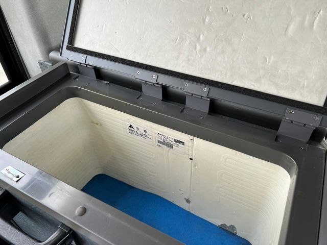 NISSAN DIESEL SPACE RUNNER 2006 Image 31