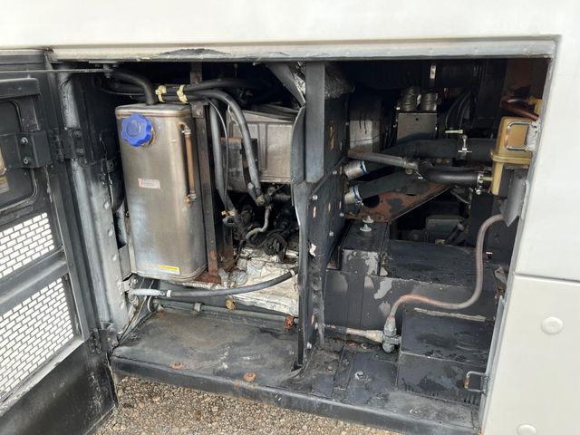 NISSAN DIESEL SPACE RUNNER 2006 Image 31