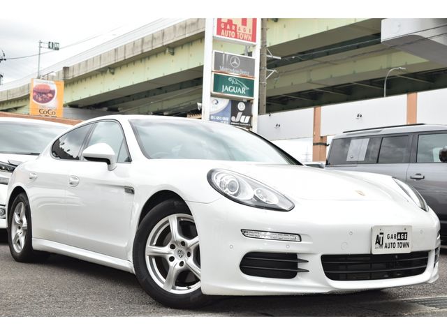 PORSCHE PANAMERA 2014 Image 31