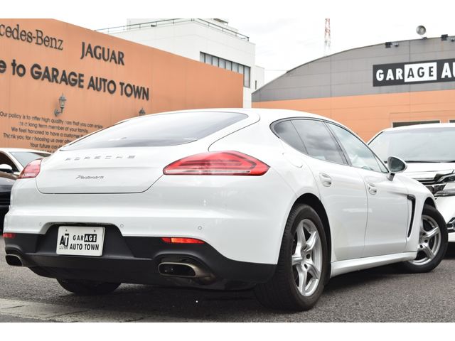 PORSCHE PANAMERA 2014 Image 31