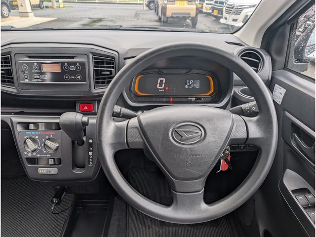 DAIHATSU MIRA E:S 4WD 2020 Image 31