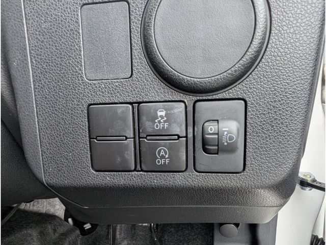 DAIHATSU MIRA E:S 4WD 2020 Image 31