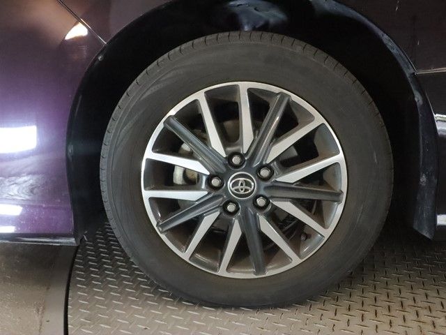 TOYOTA VOXY 2014 Image 31