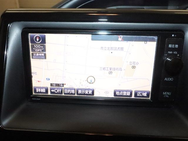 TOYOTA VOXY 2014 Image 31