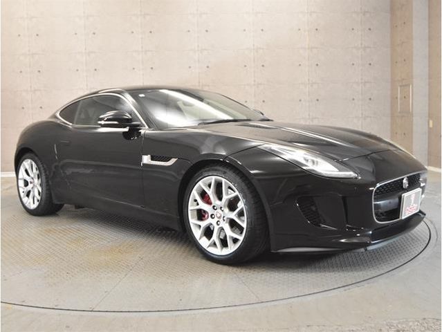 JAGUAR F TYPE COUPE 2017 Image 31