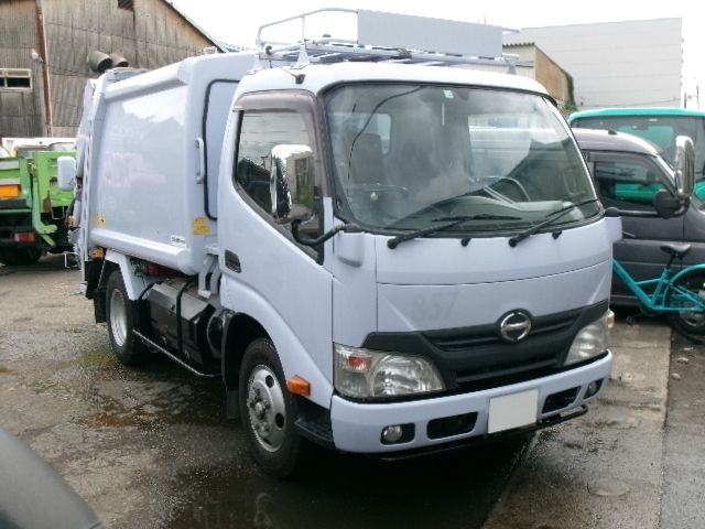 HINO DUTRO 2013 Image 31