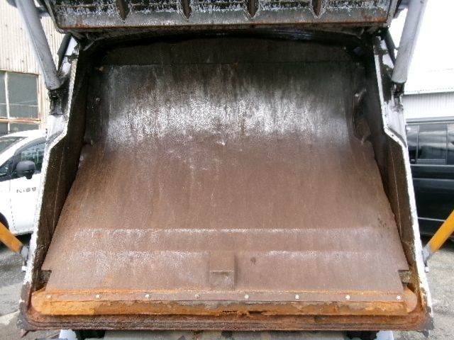 HINO DUTRO 2013 Image 31