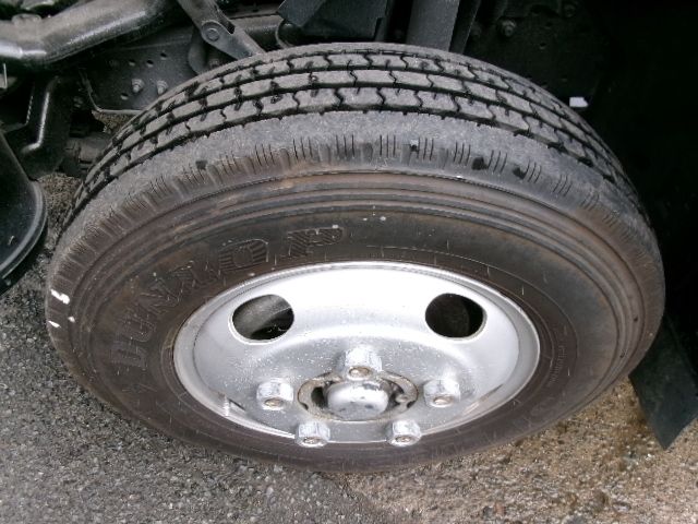 HINO DUTRO 2013 Image 31