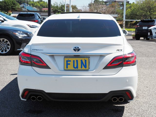 TOYOTA CROWN SEDAN HYBRID 2021 Image 31
