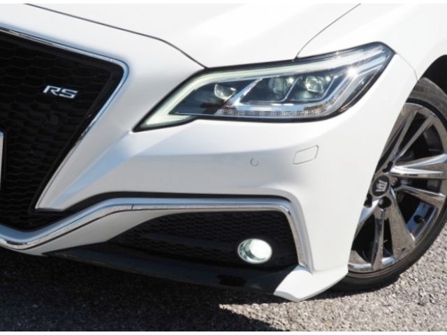 TOYOTA CROWN SEDAN HYBRID 2021 Image 31