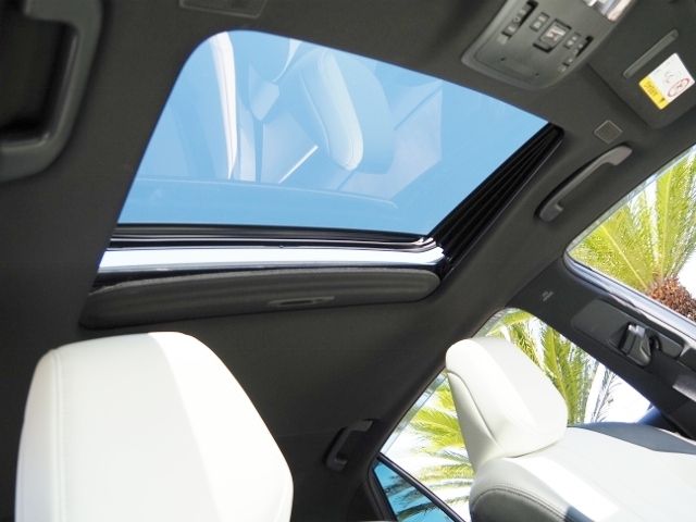 TOYOTA CROWN SEDAN HYBRID 2021 Image 31