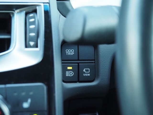 TOYOTA CROWN SEDAN HYBRID 2021 Image 31