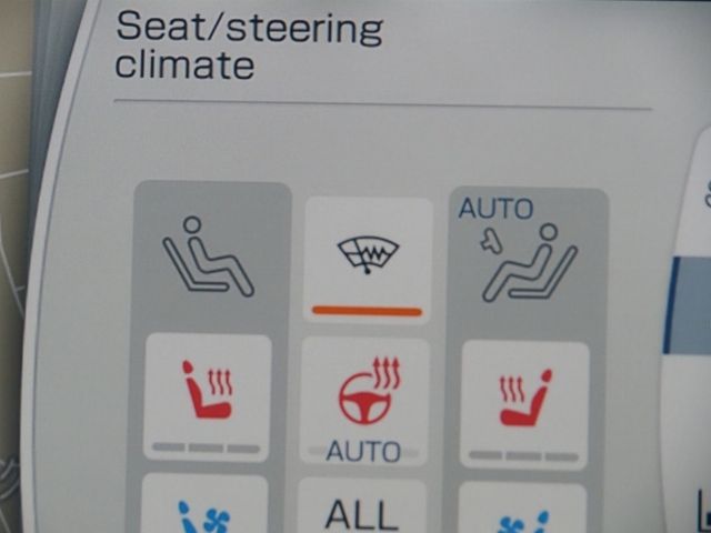 TOYOTA CROWN SEDAN HYBRID 2021 Image 31