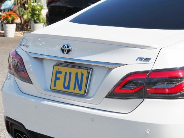 TOYOTA CROWN SEDAN HYBRID 2021 Image 31