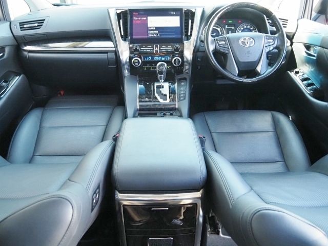 TOYOTA ALPHARD HYBRID 4WD 2020 Image 31