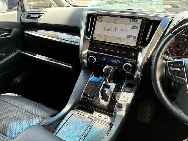 TOYOTA VELLFIRE 2019 Image 31