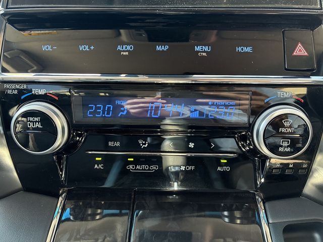 TOYOTA VELLFIRE 2019 Image 31