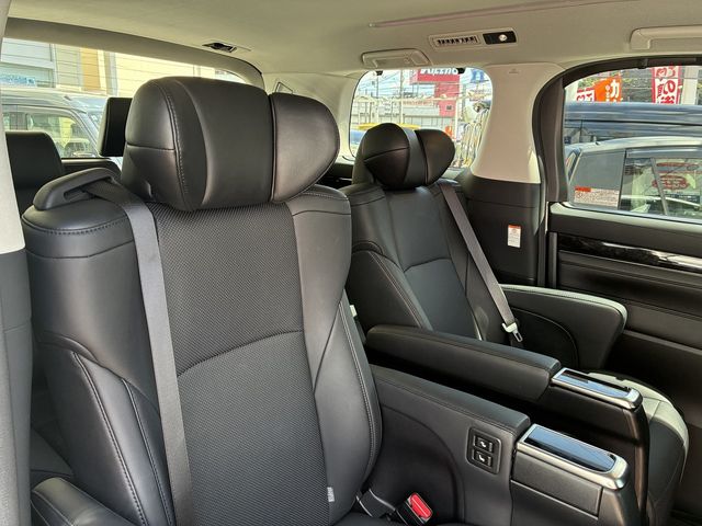 TOYOTA VELLFIRE 2019 Image 31