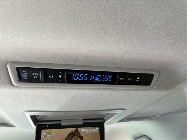 TOYOTA VELLFIRE 2019 Image 31