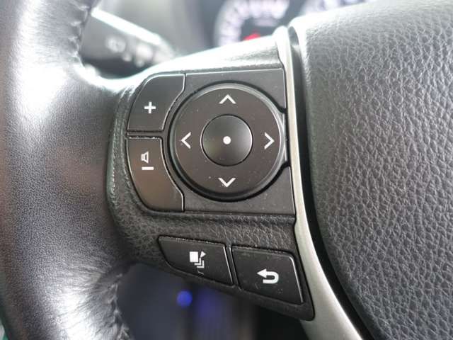 TOYOTA NOAH 2014 Image 31