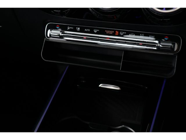 MERCEDES BENZ GLA CL 2023 Image 31