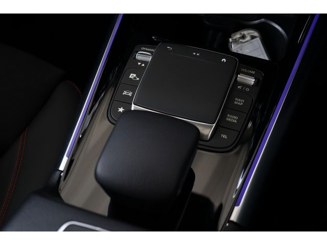 MERCEDES BENZ GLA CL 2023 Image 31