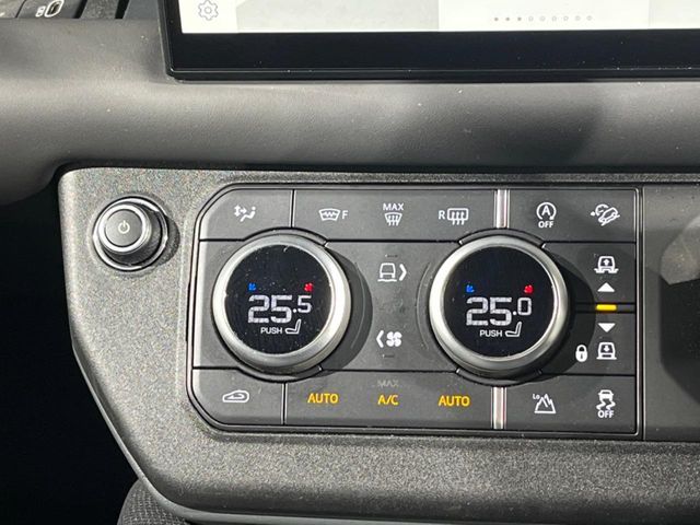 ROVER DEFENDER 2023 Image 31