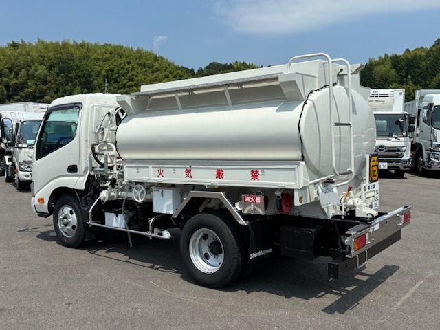 HINO DUTRO 2024 Image 31