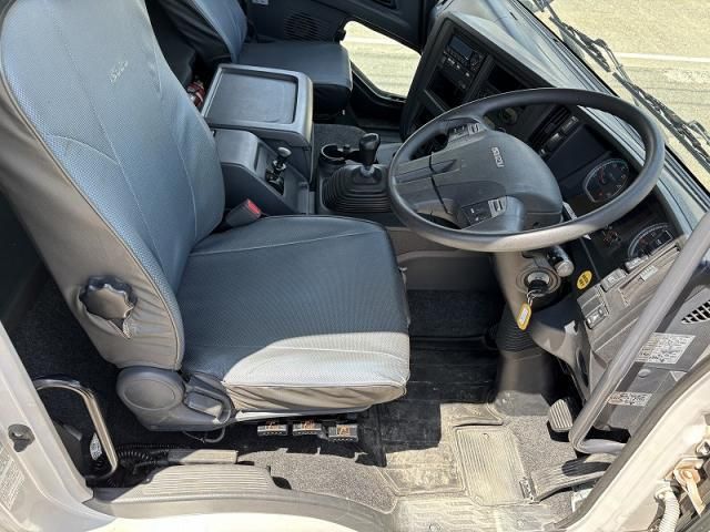 ISUZU GIGA 2017 Image 31