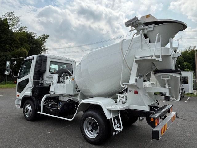 MITSUBISHI FUSOU FIGHTER 2025 Image 31