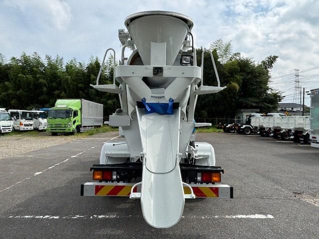 MITSUBISHI FUSOU FIGHTER 2025 Image 31