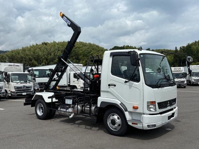 MITSUBISHI FUSOU FIGHTER 2025 Image 31