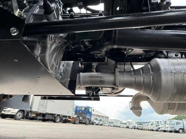 MITSUBISHI FUSOU FIGHTER 2025 Image 31