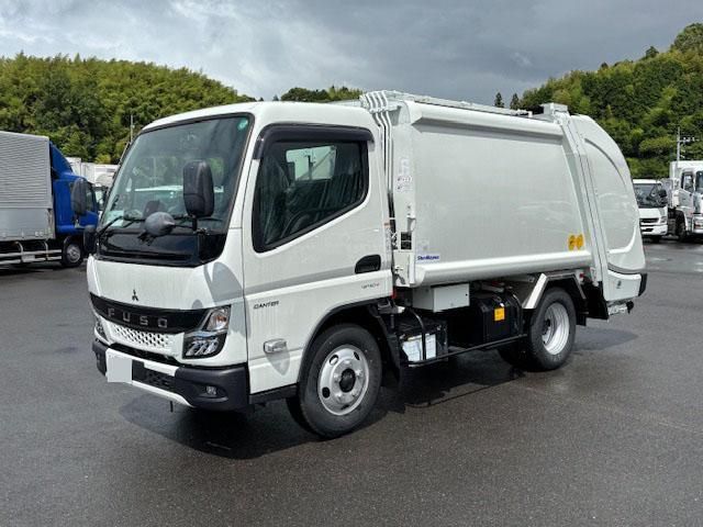 MITSUBISHI CANTER 2024 Image 31