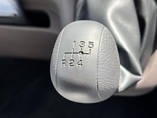 MITSUBISHI CANTER 2024 Image 31