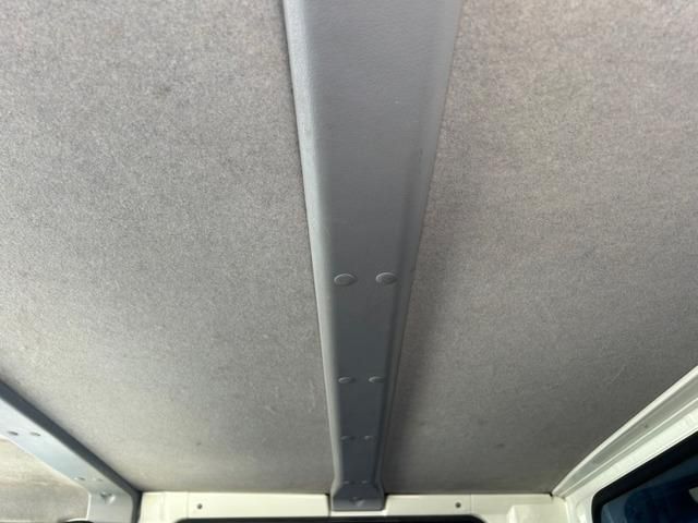 MITSUBISHI CANTER 2018 Image 31