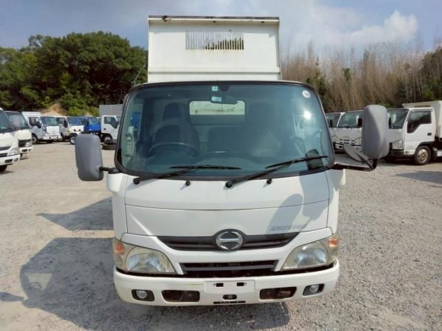 HINO DUTRO 2013 Image 31