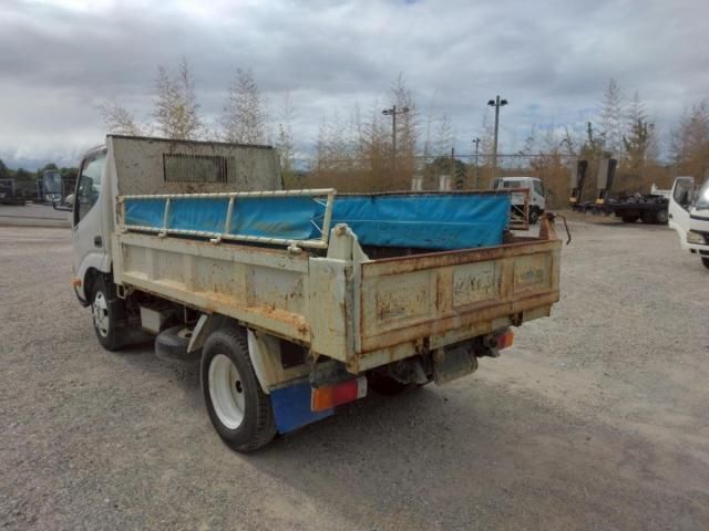 HINO DUTRO 2013 Image 31