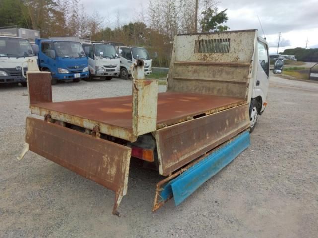 HINO DUTRO 2013 Image 31