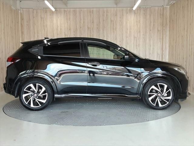 HONDA VEZEL HYBRID 2017 Image 31