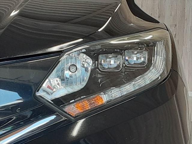 HONDA VEZEL HYBRID 2017 Image 31