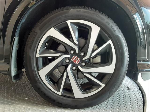 HONDA VEZEL HYBRID 2017 Image 31