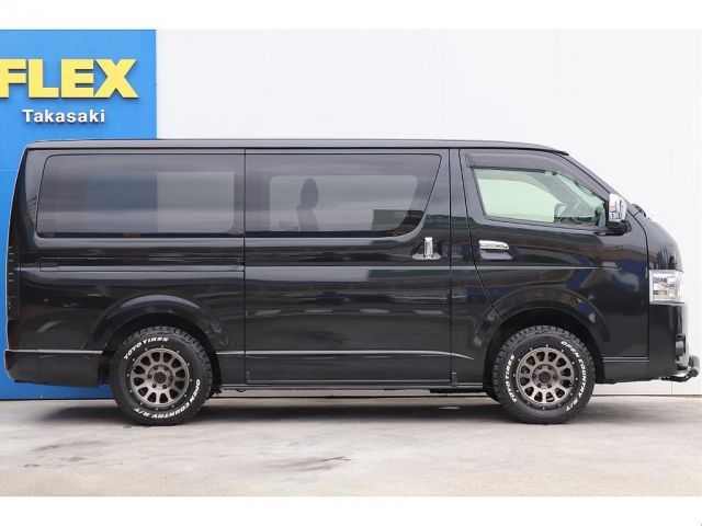 TOYOTA HIACE VAN 4WD 2022 Image 31