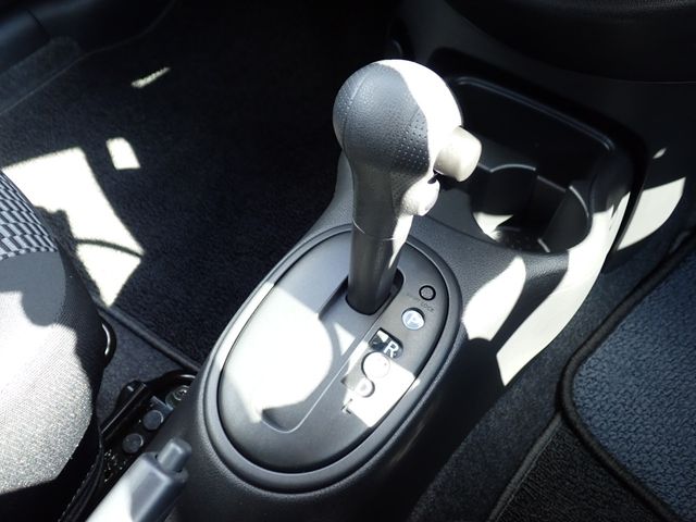 NISSAN MARCH 2020 Image 31