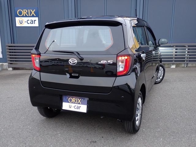DAIHATSU MIRA E:S 4WD 2023 Image 31
