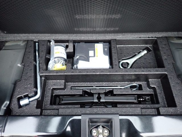 DAIHATSU MIRA E:S 4WD 2023 Image 31